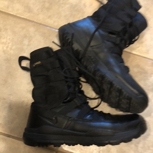 Nike SFB Gen 2 8” GORE-TEX Black boot - Picture 5 of 5